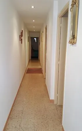 Hector En Apartamento Sitges